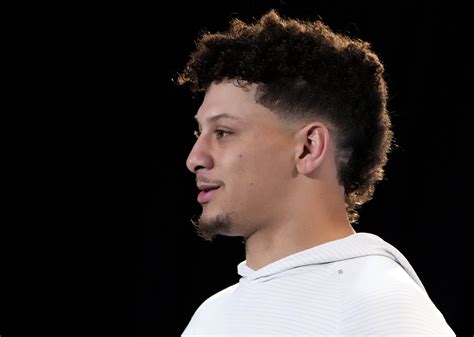 Dreads? Shaved? Patrick Mahomes says he will go with a different hairstyle on Netflix doc