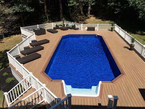 Fox Pools - Ultra Modern Pool & Patio