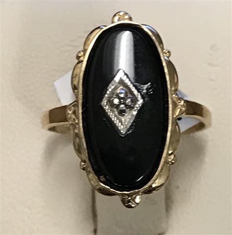 - Onyx Ring #2022630