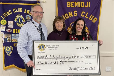 Bemidji Lions donate $500 to Bemidji High School sign language program