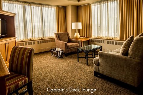 captains-deck-lounge - Hotel Captain Cook