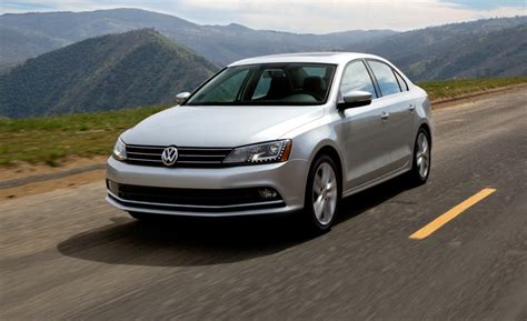 2015 Volkswagen Jetta review | GearOpen