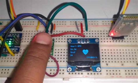 Blood Oxygen & Heart Rate Monitor with MAX30100 & Arduino