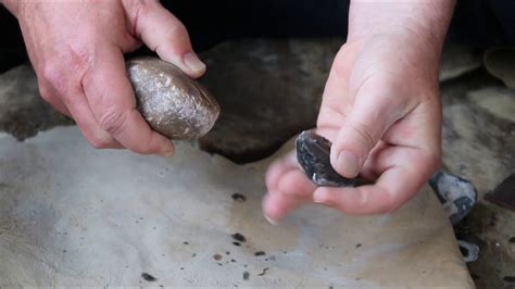 Flint knapping techniques: hard hammer retouch - YouTube