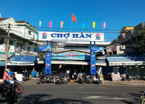 Han Market Da Nang Vietnam - Best Hue City Tours