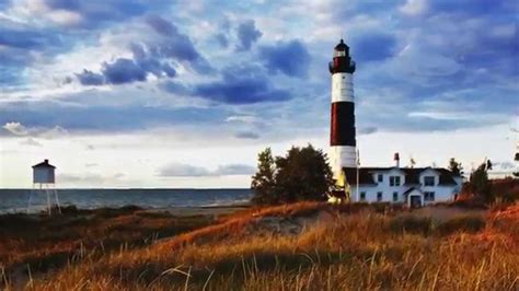 Great Lakes Lighthouses - YouTube