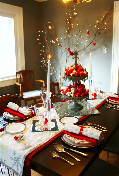 20 Wonderful Christmas Dinner Table Settings For Merry Holidays