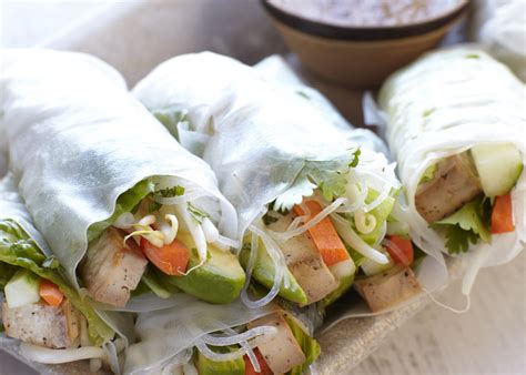 Thai Fresh Spring Rolls with Peanut Dipping Sauce - Meatless Monday