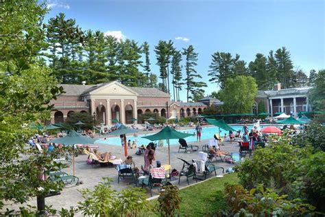 Public Pools at Saratoga Spa State Park: Victoria & Peerless Pools