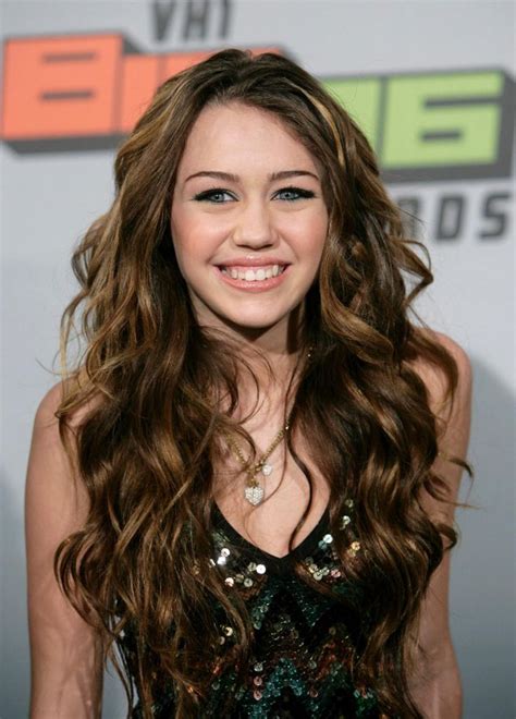 Miley Cyrus, 2006 - Photos - Miley Cyrus' transformation through the years | Miley cyrus, Miley ...