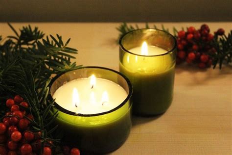 DIY Christmas Candles – Easy Mason Jar Holiday Candles