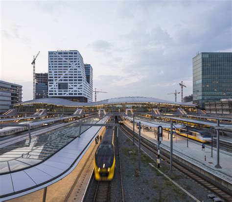 Utrecht Centraal [6508x4835][OC] : r/CityPorn