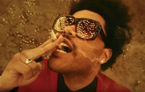 Go on a wild night out with The Weeknd in Vegas in new 'Heartless' video