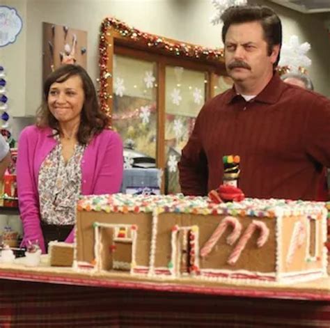 35 Best Christmas TV Shows and Episodes - Christmas-Themed Episodes to ...