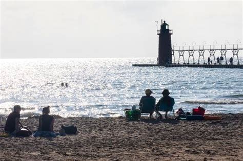 Beaches shrink in Southwest Michigan amid rising water levels - mlive.com