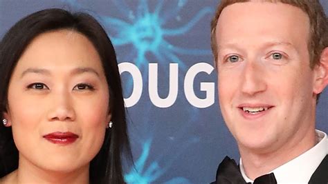 Mark Zuckerberg And Priscilla Chan's Relationship Timeline