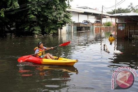 Jakarta allocates rp1.12 trillion to tackle flood problem - ANTARA News