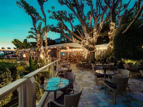 20 Best Romantic Restaurants in Los Angeles for a Dreamy Night Out