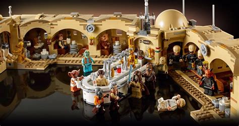 Lego Star Wars Mos Eisley Cantina Set Unveils a Massive Hive of Scum ...