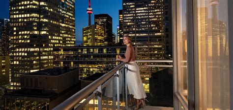 WELCOME TO EXECUTIVE HOTEL COSMOPOLITAN TORONTO