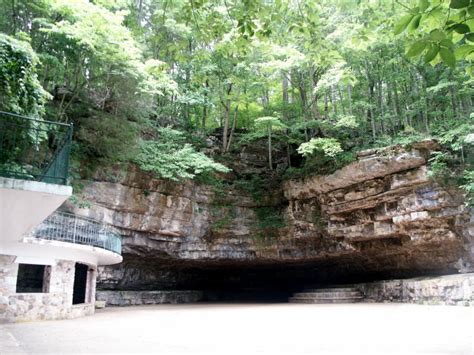 Dunbar Cave State Park, a Tennessee State Park located near Clarksville ...