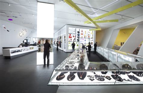 Denver Art Museum, Museum Shop / Roth Sheppard Architects | ArchDaily