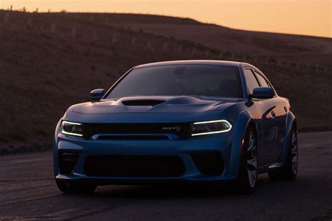 The Dodge Charger Hellcat Widebody is America’s greatest muscle sedan ...