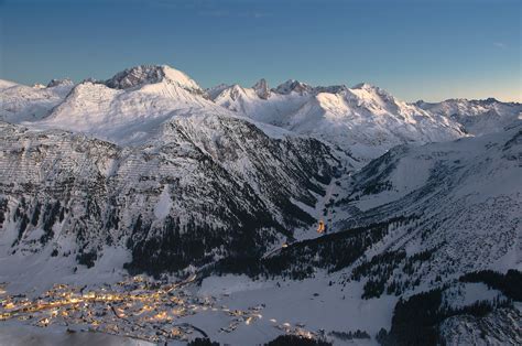 Ski Schools St Anton am Arlberg | 15€ Off Ski Lessons - Skipodium