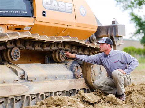 Best Practices for Maintaining Your Crawler Dozer’s Undercarriage and Tracks | Southeastern ...