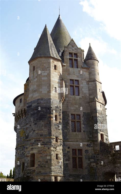 castle Brittany france Stock Photo - Alamy