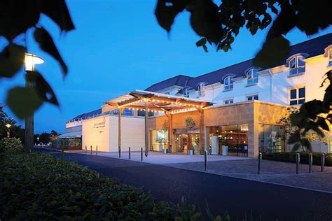 Castleknock Hotel Weddings, Dublin - Find EVERY Wedding Venue | Wedding Venues Ireland – by ...