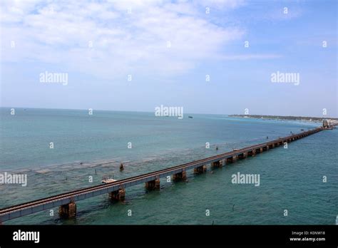 Ram setu floating stones hi-res stock photography and images - Alamy