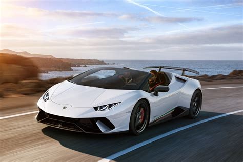 Lamborghini Huracan Performante Spyder unveiled at 2018 Geneva motor show