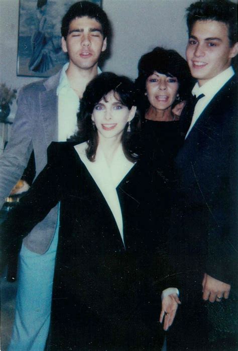 Johnny Depp Photo: Wedding with Lori Anne Allison (1983) | Johnny, Johnny depp family, Johnny depp