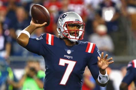 Homecoming: Patriots Sign Quarterback Jacoby Brissett; Starter or Backup?