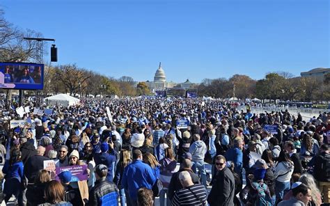 Washington's National Mall already packed with thousands ahead of pro-Israel rally | The Times ...