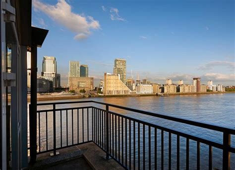 Booking.com: Hotel DoubleTree by Hilton London – Docklands Riverside , London, UK - 2292 Guest ...