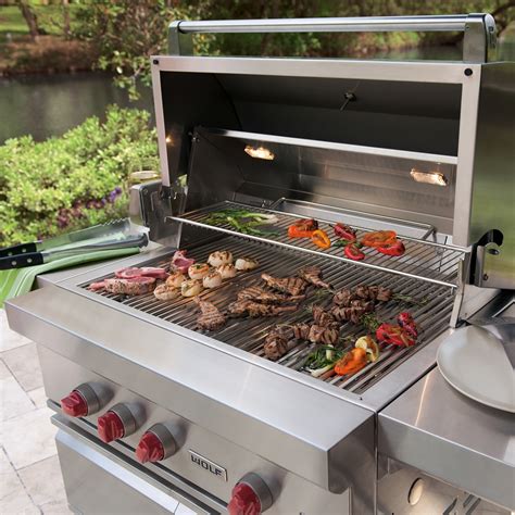 Wolf Outdoor Grill, luxury freestanding gas BBQ with cart