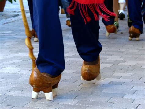 Local Culture & Traditions — Northern Spain Tour