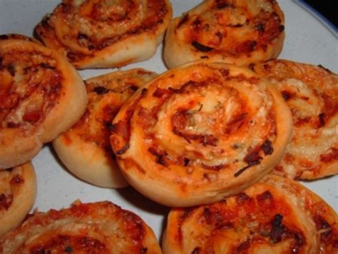 Pizza-Schnecken - Rezept mit Bild - kochbar.de