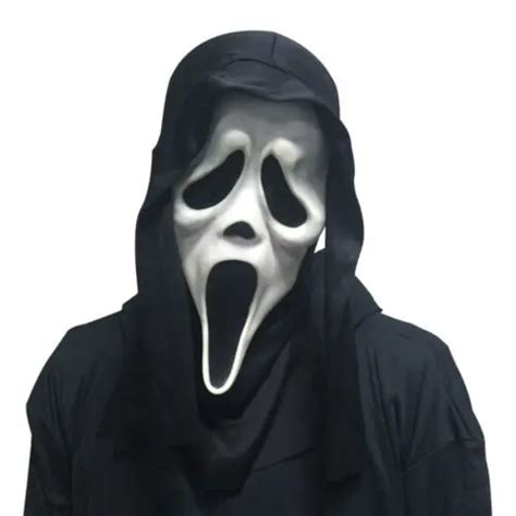 Scream Mask & Costume - Horrifiq