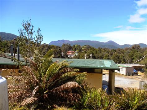 The Clarke's Aussie Adventure: 1 November 2013 - Rosebery Cabin & Tourist Park, Rosebery, Tasmania