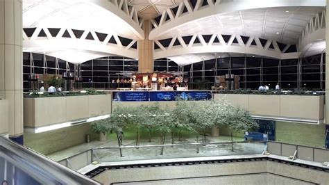 Riyadh Airport. - YouTube