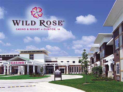 Wild Rose Casino & Resort - Clinton, Iowa | Travel Iowa | #ThisIsIowa