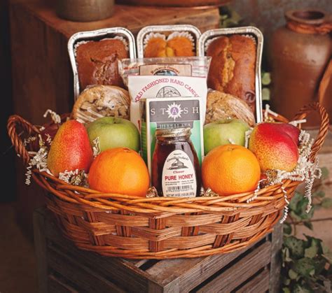 Sympathy Basket- Large – Linvilla Orchards