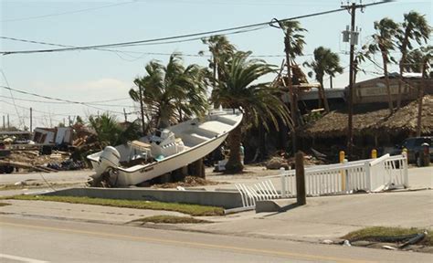 Texas surf photographer documents Hurricane Harvey damage on the coast ...