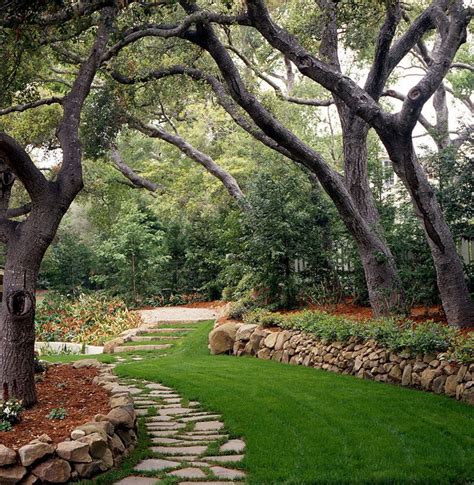 22 Tree Shade Landscaping Ideas for your Yards | Home Design Lover