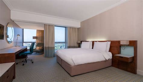 Hotel Rooms & Suites - Radisson Blu Sandton, Johannesburg