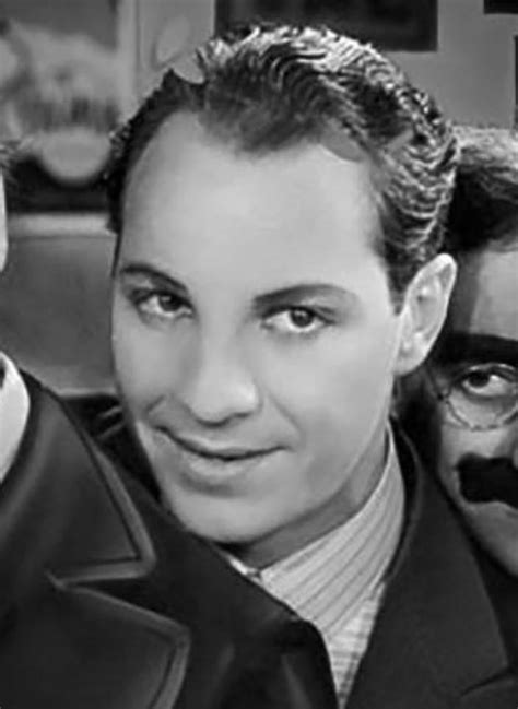 Zeppo Marx - IMDb