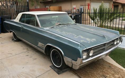 Easy Restoration Candidate: 1964 Oldsmobile Starfire | Barn Finds